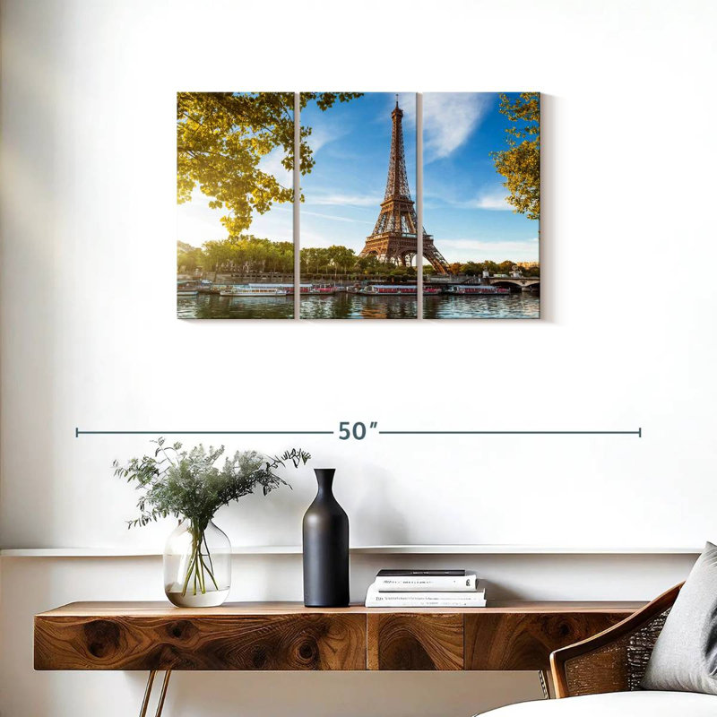 Sebbie Paris Tower, 20" H x 33" W