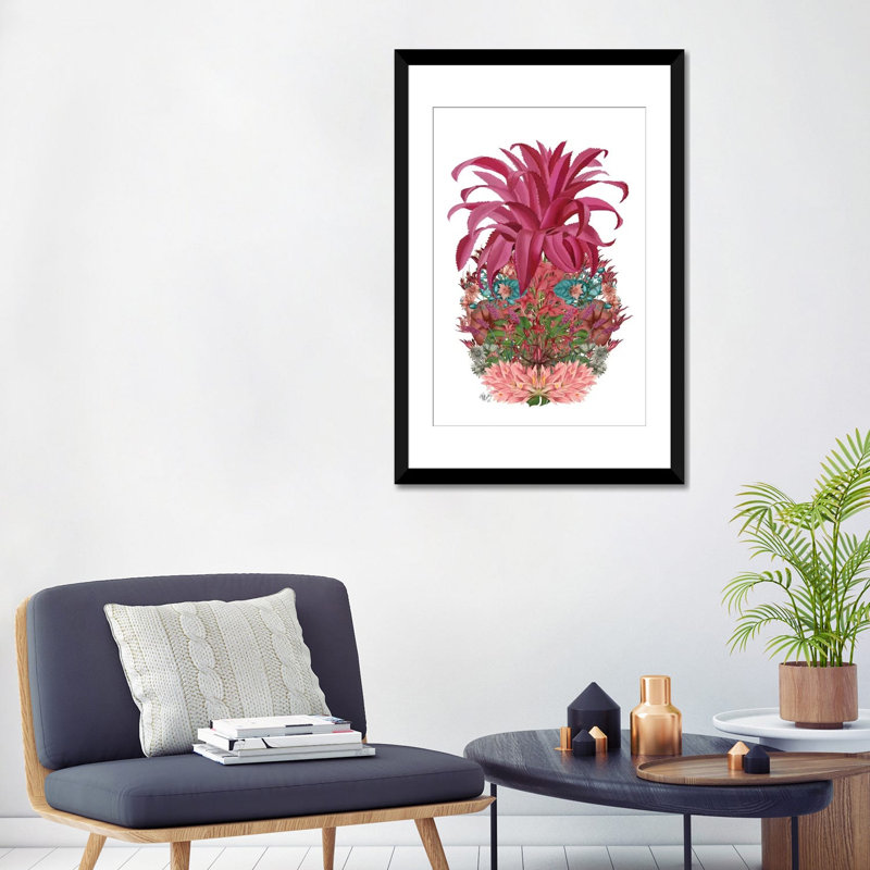 «Floral Pineapple III», impression sur toile, H 32 po x l 24 po x P 1 po, Papier avec cadre noir, Blanc