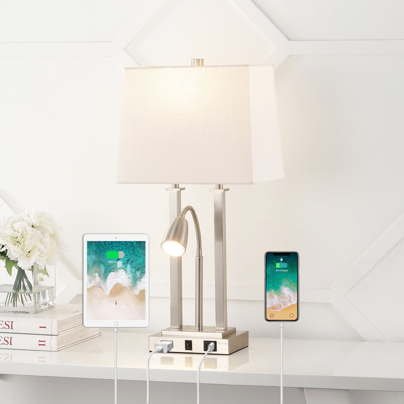 Lampe de table campagnarde à DEL moderne en métal 23,75 po avec port de charge USB d'Igna, Nickel