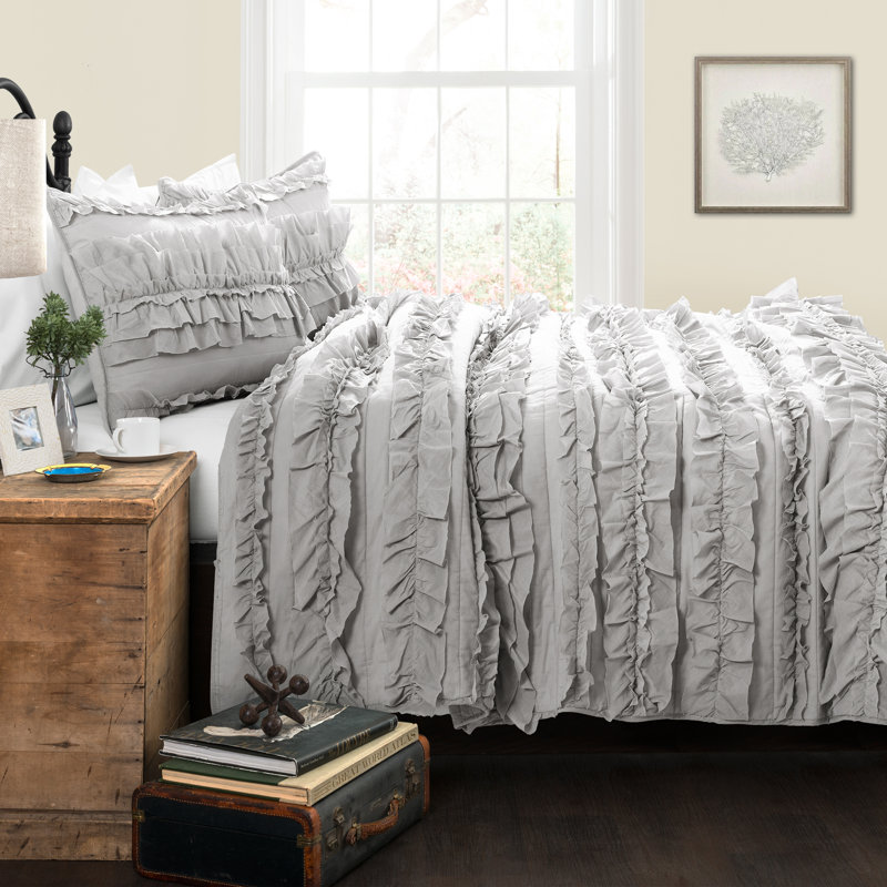 Belle Microfiber Reversible Traditional Quilt Set, Twin Quilt + 1 Sham, Light Gray