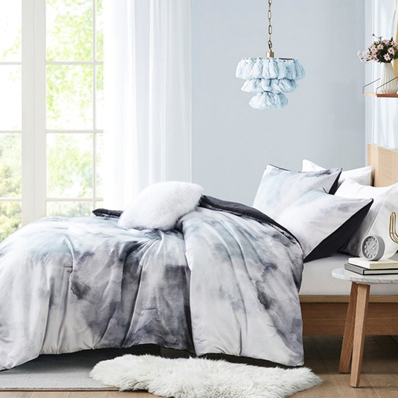 Édredon simple / simple TG Tie Dye comprenant une taie décorative en microfibre et un coussin décoratif en fourrure - Aquarelle colorée avec bordure passepoilée