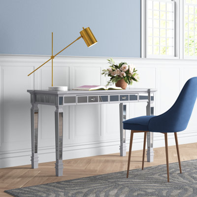 Loneta Desk