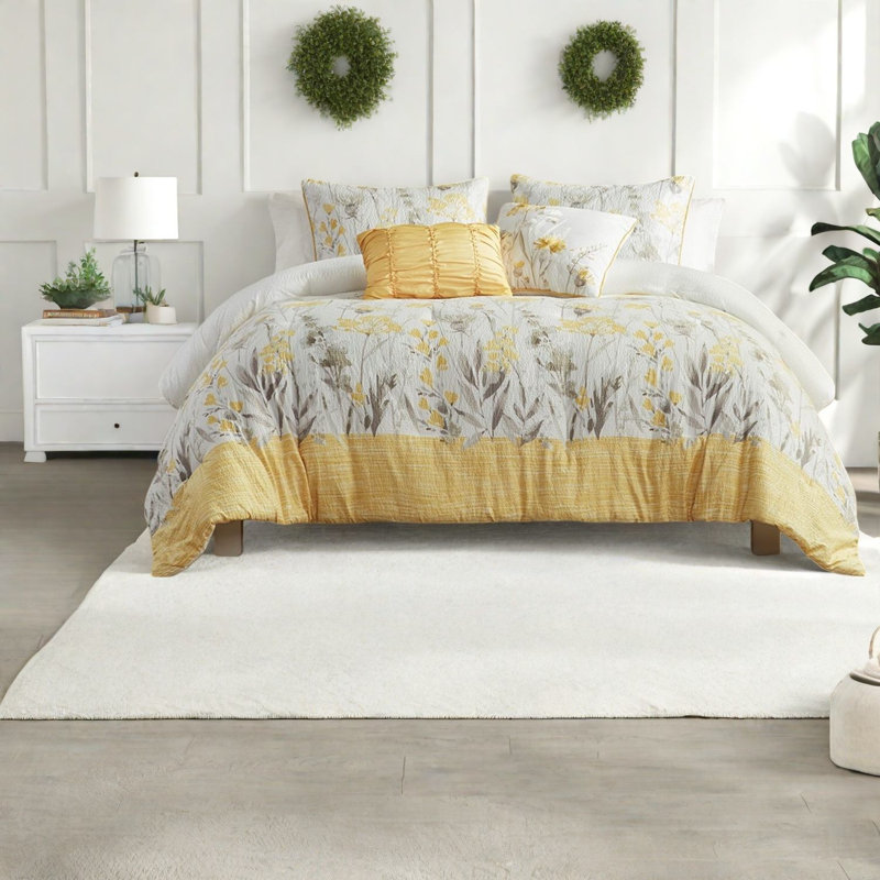 Hypoallergenic Seersucker Bedding Set, Polyester Comforter, Modern Farmhouse Style For Home