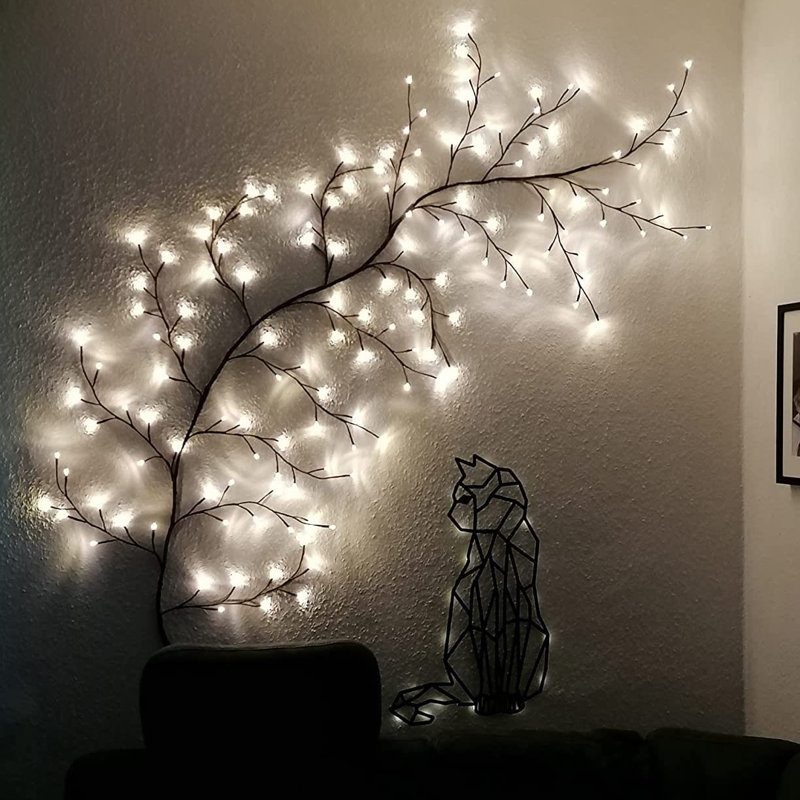 Anjenette LED Lighted Trees & Branches