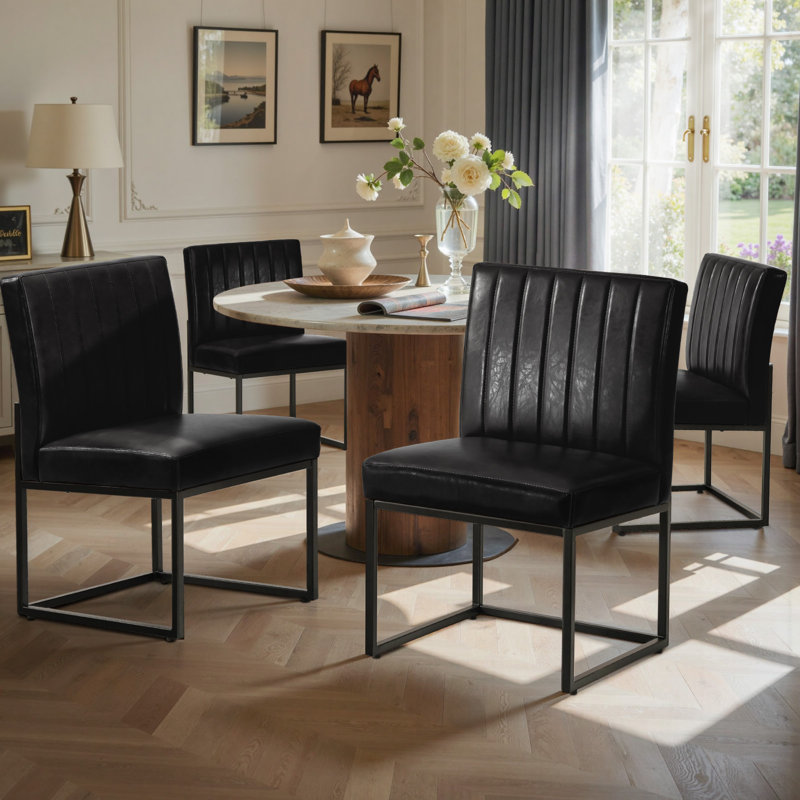 Chaise d'appoint rembourrée en similicuir, Noir