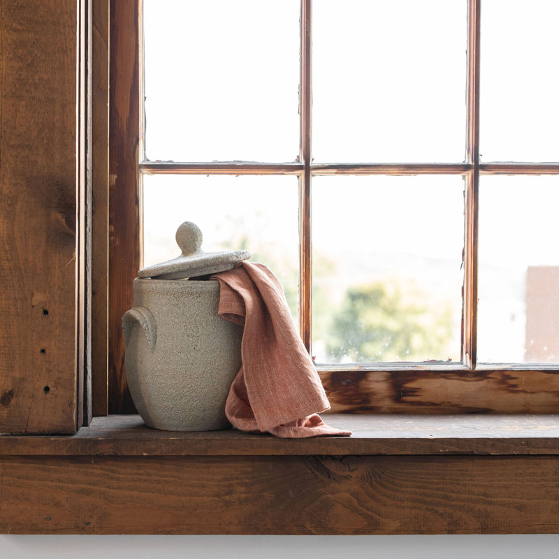 Pot en terre cuite gris patiné avec couvercle Foreside Home & Garden