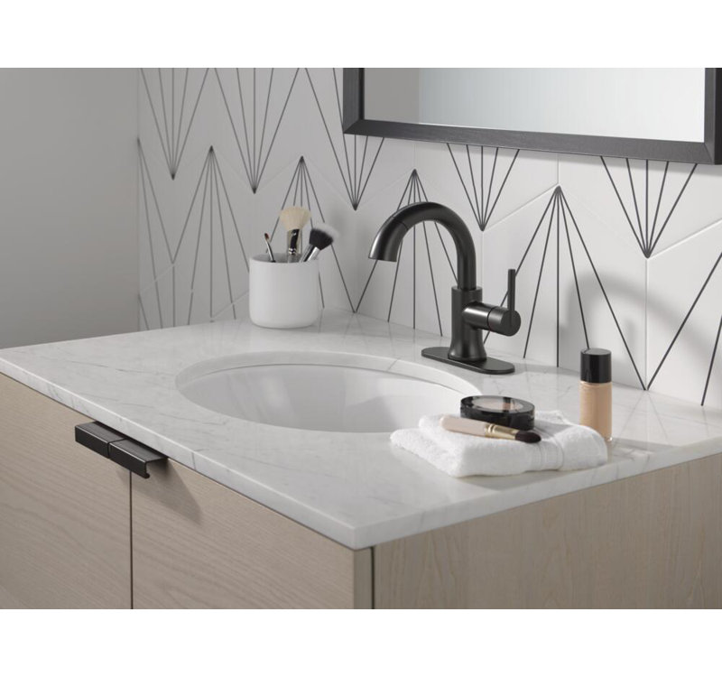 Trinsic Widespread Bathroom Faucet with Drain Assembly, Matte Black