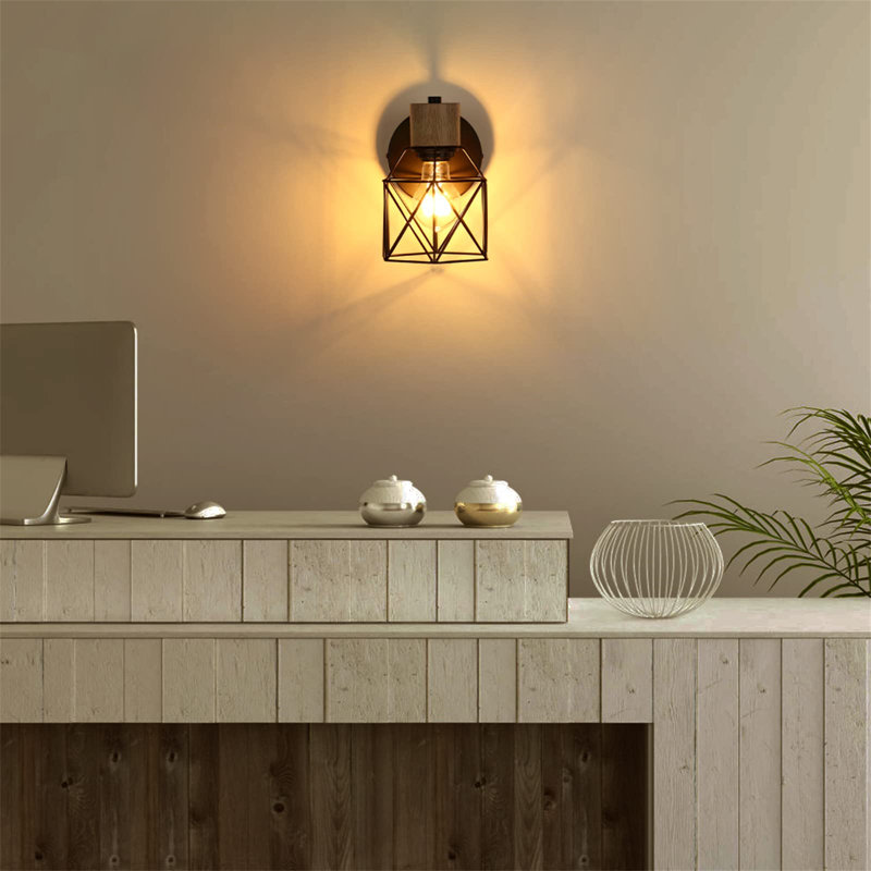 Baxlee Armed Sconce