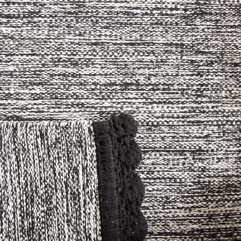 Mohnton Hand Woven Cotton Rug, Runner 2'3" x 7'
