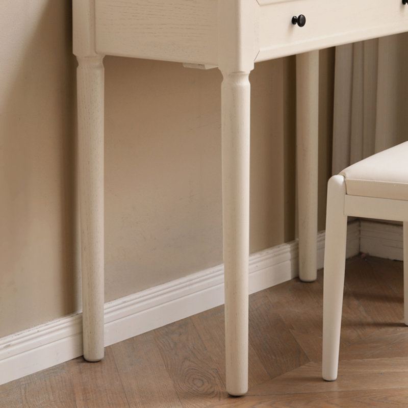 Antonnio Vanity