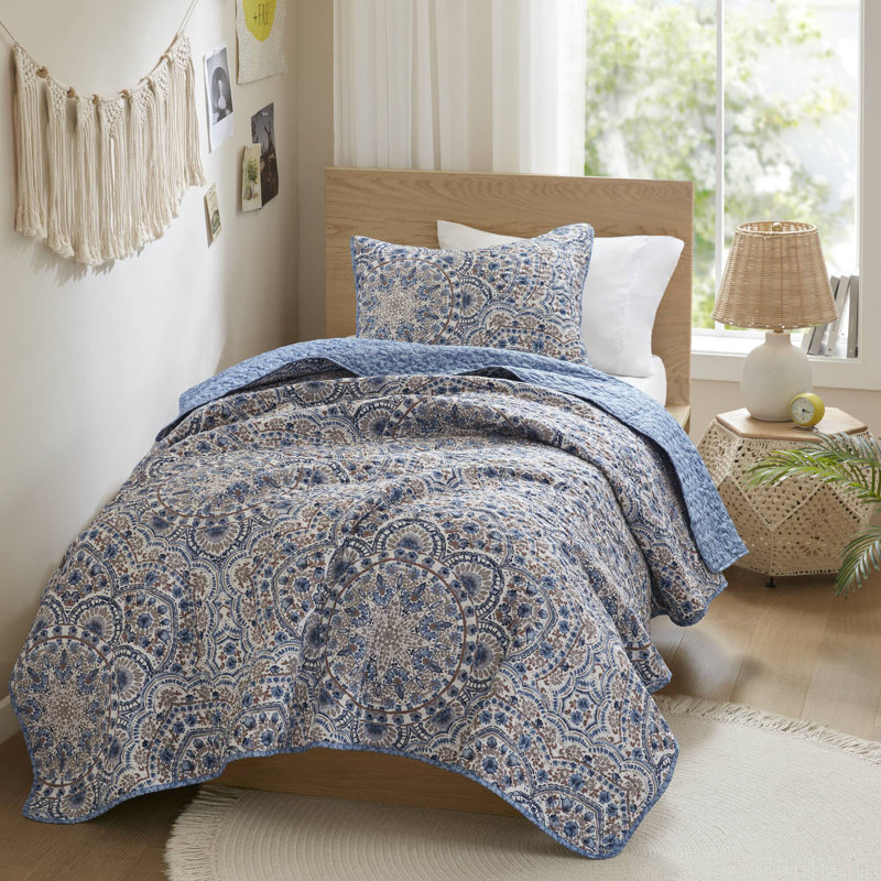 Courtepointe simple réversible 2 pièces Valerie, Édredon simple + 1 très grande taie décorative, Motif floral bleu