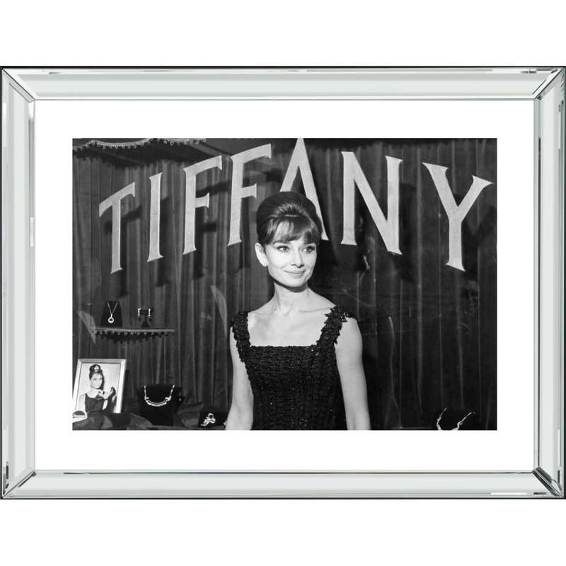Audrey Hepburn At Tiffany''s - Print on Wood