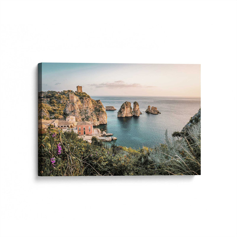 Impression sur toile Coastal Grandure, H 24 po x l 36 po x P 1,25 po, Toile tendue