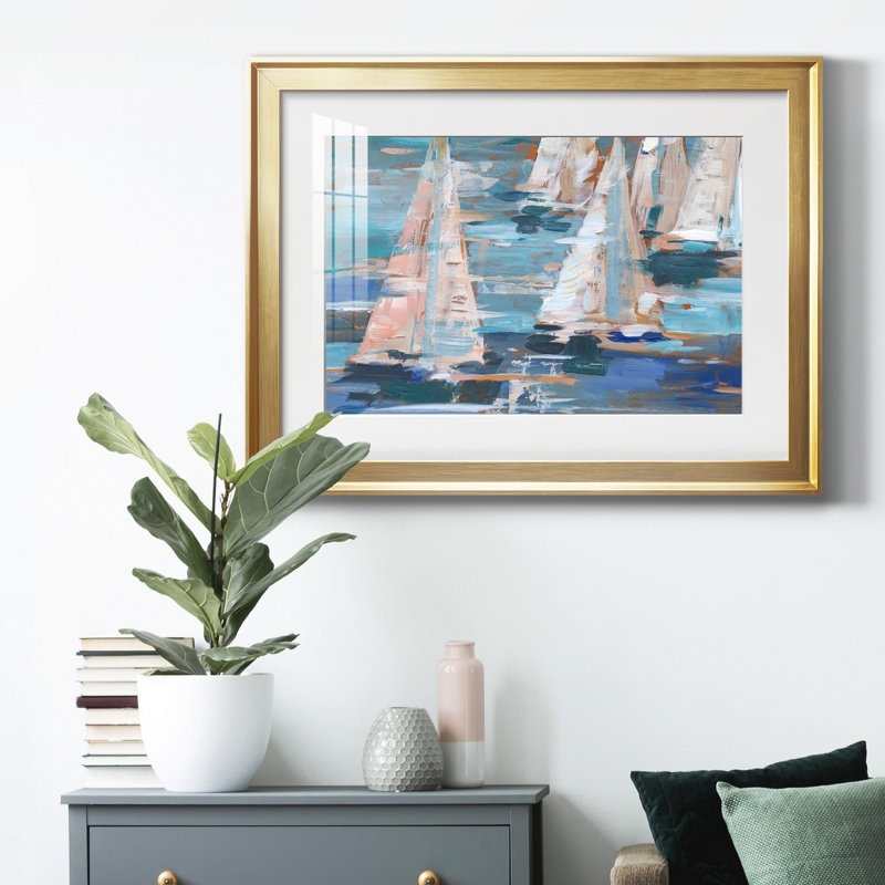 Pop Regatta I, Papier encadré doré à coins fermés, H 30,5 po x l 42,5 po x P 1 po, Blanc