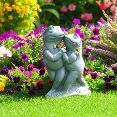 Afsheen Garden Statuary Polyresin Dancing Frog Couple Statue Decor For Home Or Garden - 15" Gray