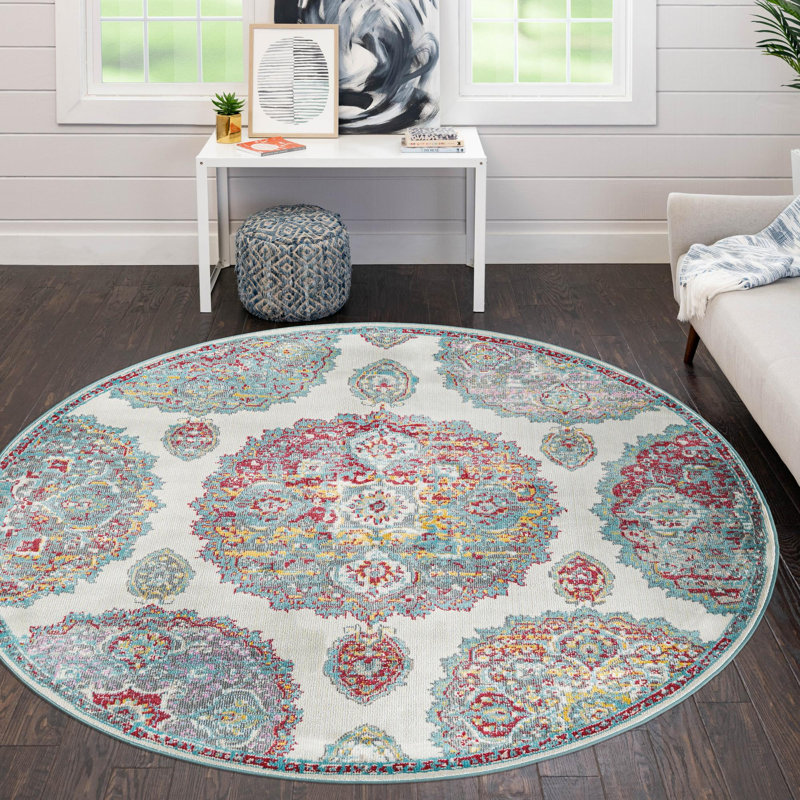 Tapis floral en polypropylène tissé à la machine ivoire / bleu / rouge, Rond 8 pi 2 po
