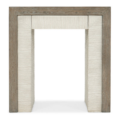 Serenity Skipper End Table by Hooker Furniture