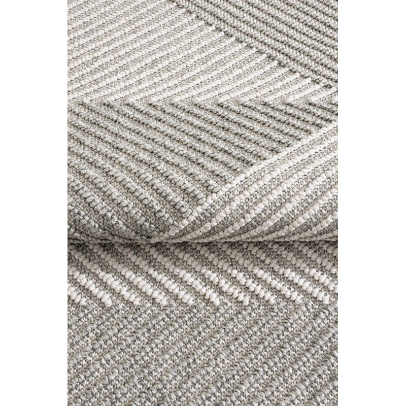 Carpet (60 x 100), Rectangle 4'7" x 6'7"
