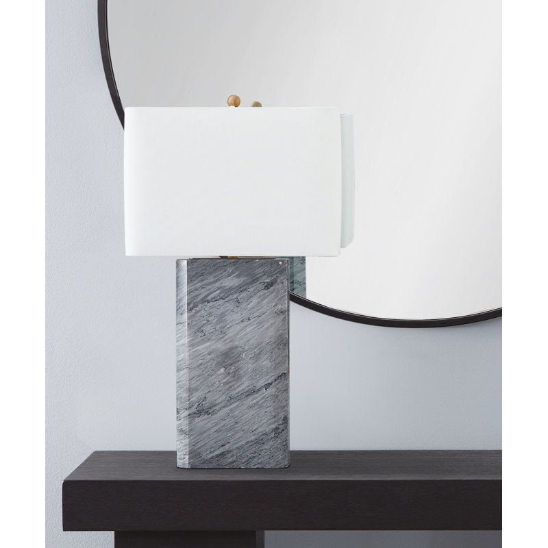 Lampe de table en marbre Iyana
