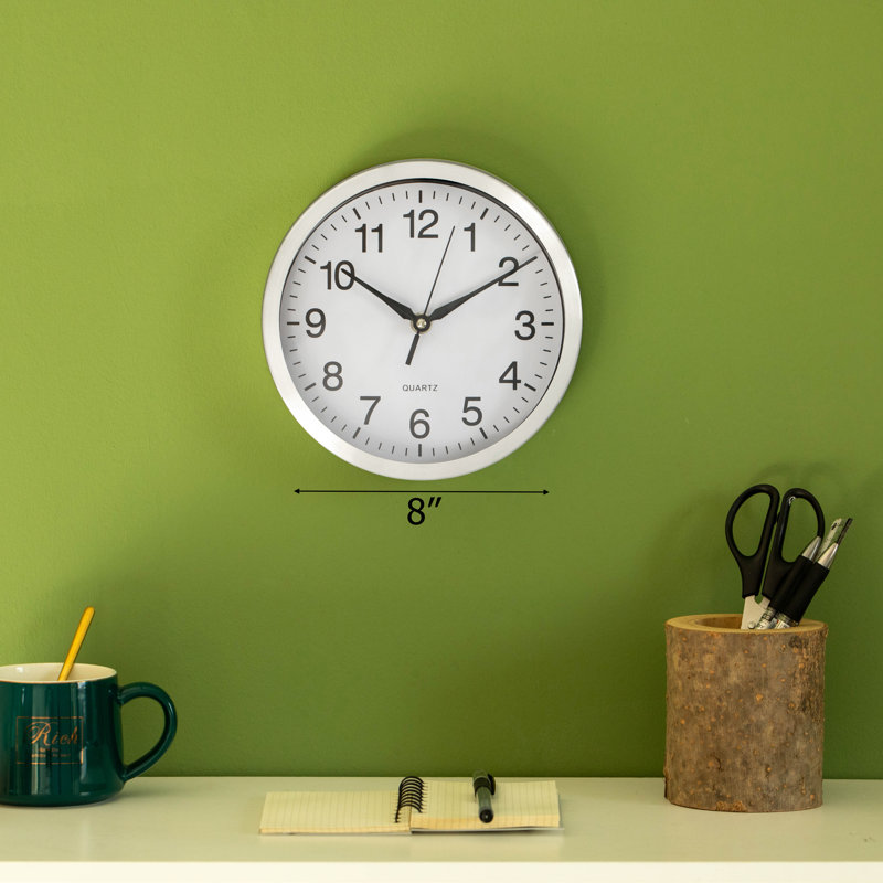 Horloge murale à quartz Ebern Designs, Très petit, Blanc