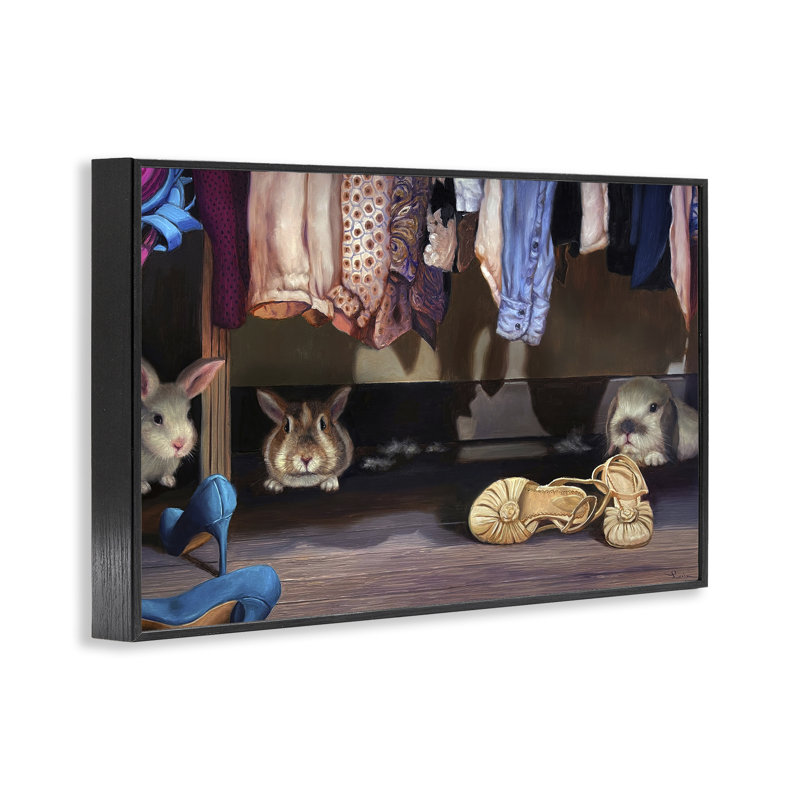 Bunnies Under Closet View, Giclée encadrée, design par Lucia Heffernan, H 16 po x l 24 po, Giclée encadrée noir minuit