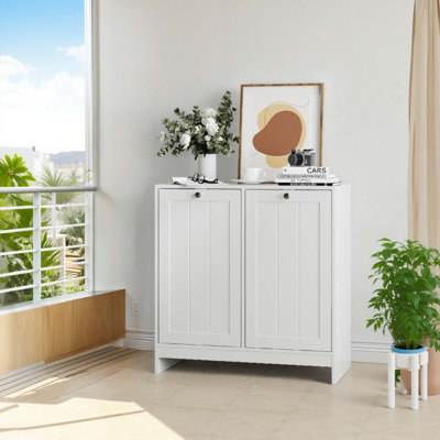 Tilted Laundry Hamper With Removable Basket