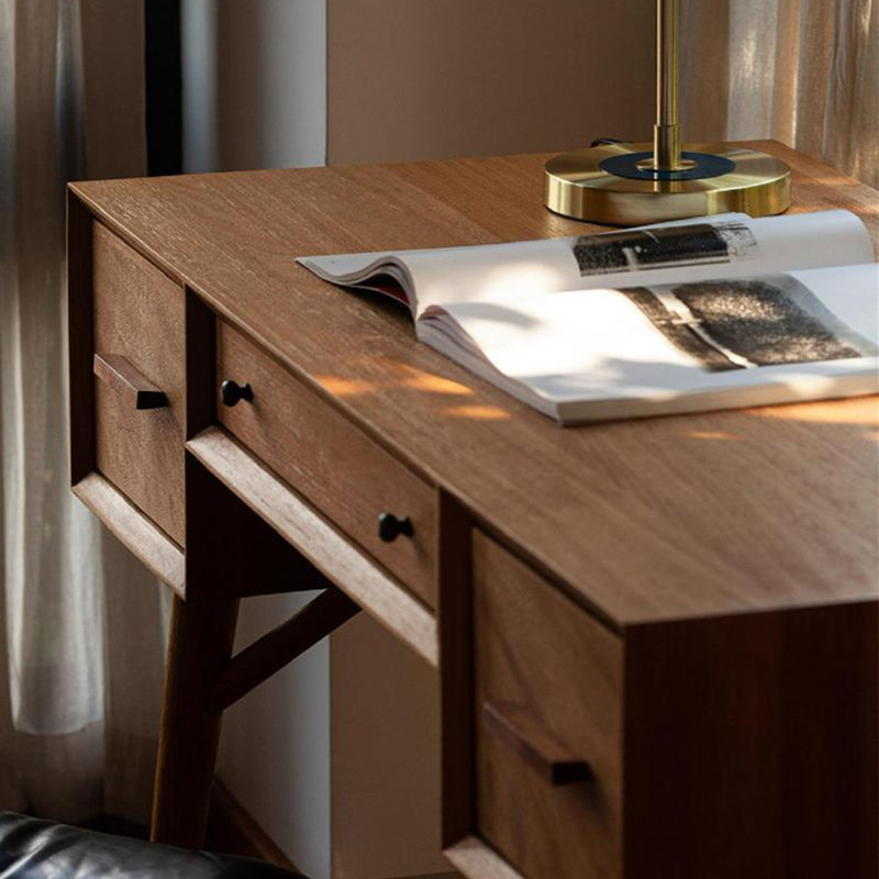 Bureau à pieds hauts avec rangement de style européen