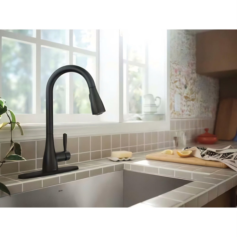 MOEN Doherty Single Handle Pull-Down Sprayer Kitchen Faucet with Power Clean and Reflex, Matte Black
