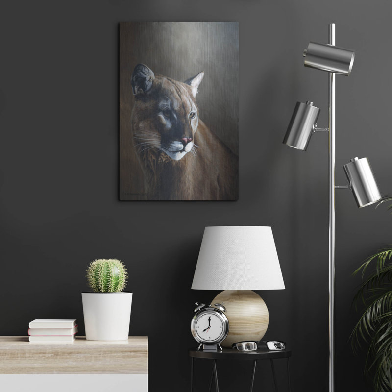 "Cougar" par Ron Parker, H 24 po x l 16 po