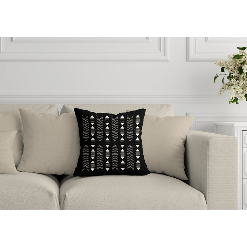 Coussin décoratif intérieur / extérieur Nona Tribal, L 19 po x H 19 po, Noir