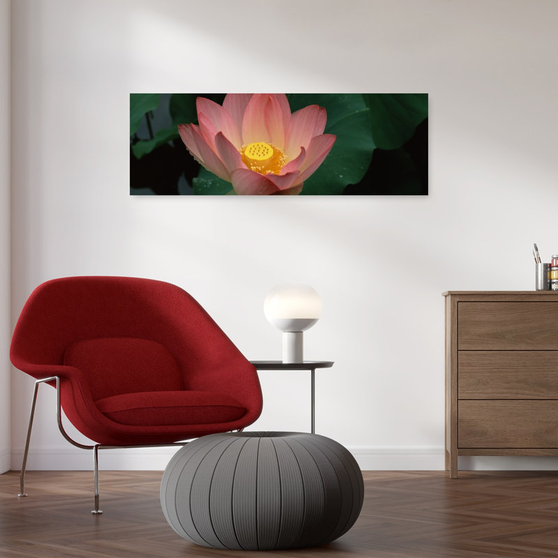 Fleur de lotus dans un étang, art contemporain de fleur de lys, H 12 po x l 36 po