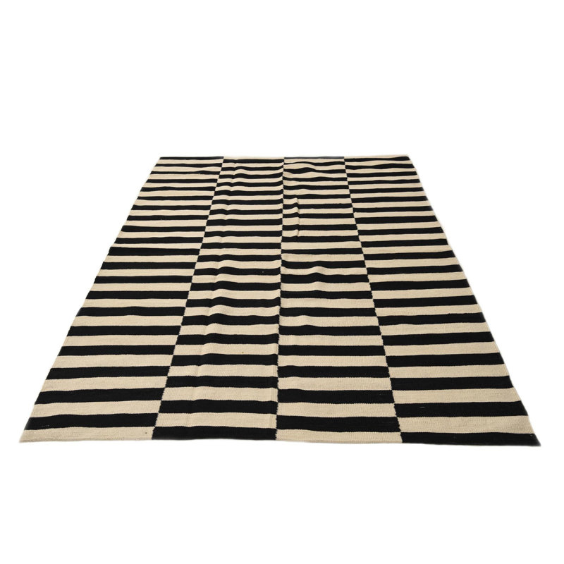 Tapis noir et blanc Orta