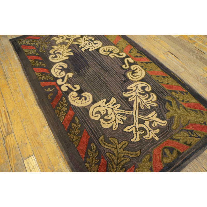 Small Scatter Size American Hooked 1930s Antique Wool Rug