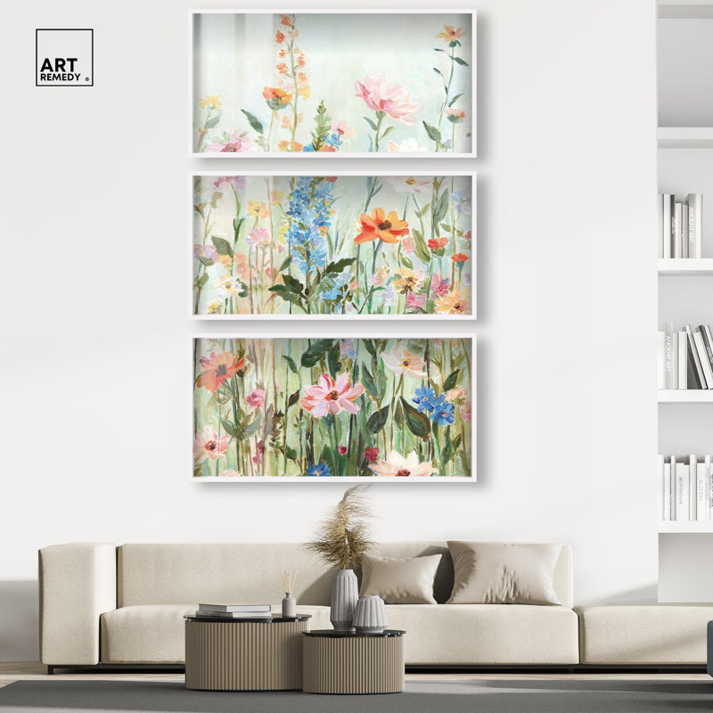 «Soft Meadow - Ira Colmeva», grande reproduction encadrée de 3 pièces par Art Remedy, cadre blanc, 44 x 22