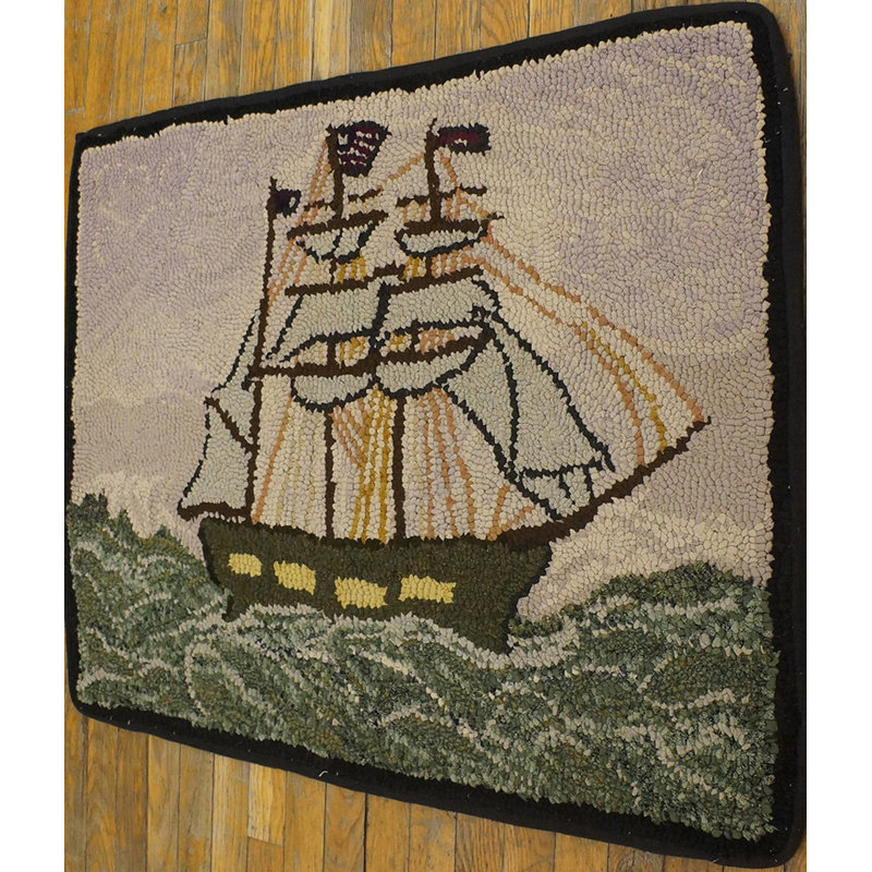 Tapis crocheté antique