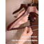 Cintre en bois-102629342