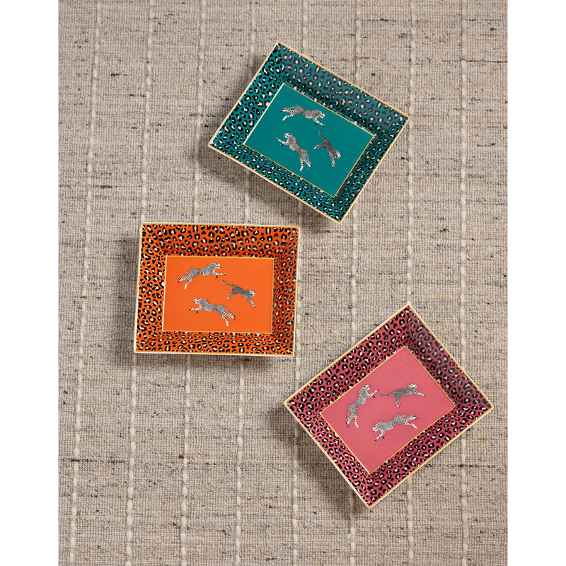 Leaping Cheetah Plates
