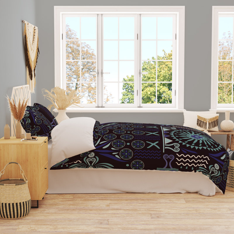 Abstract Duvet Cover, King Duvet Cover + 2 King Shams