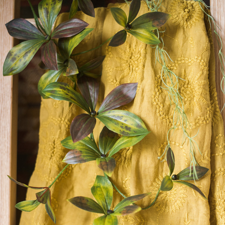 68.9'' Faux Banana Leaf Branch
