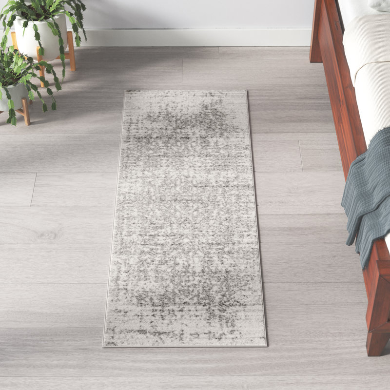 Christa Oriental Indoor Rug, Runner 2'3" x 6'