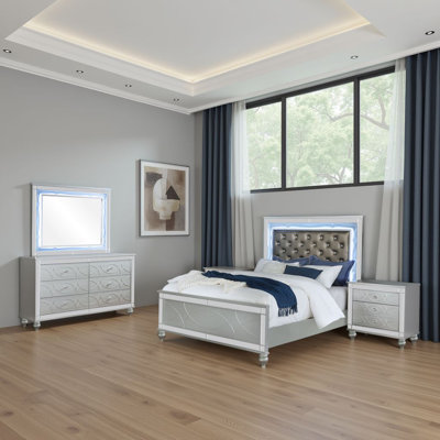 Gina 4pc Queen Bedroom Set, Silver Gray Faux Leather, LED Lights