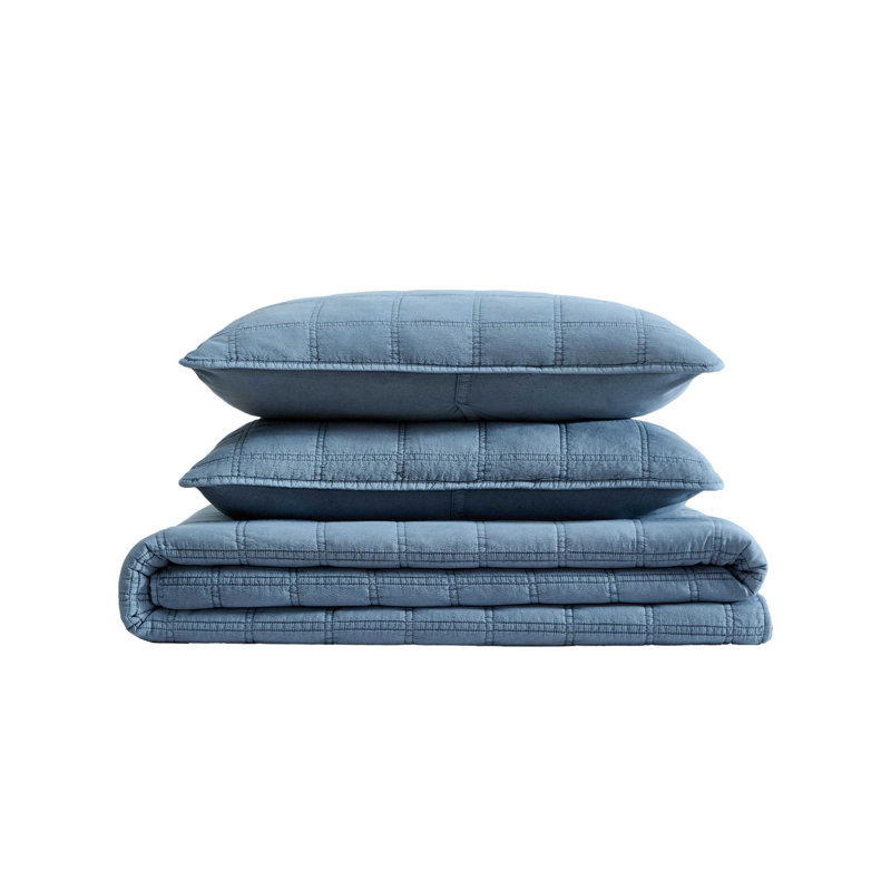 Kenneth Cole Stonewashed Solid Reversible Quilt Set, King Quilt, Blue