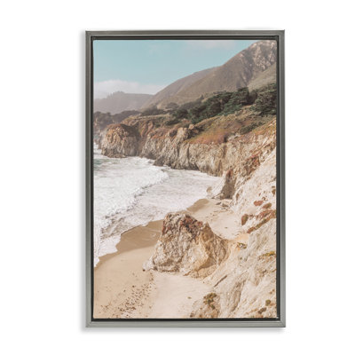 Toile flottante encadrée Rocky Ocean Cove par Nataly White