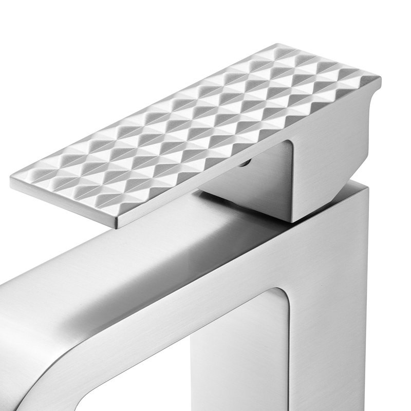 Robinet de salle de bain transitionnel carré à poignée simple Ruvati Decora en nickel brossé Ruvati