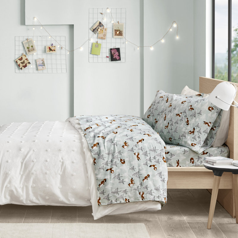 Cozy Soft 100% Cotton Flannel Sheet Set, Queen Sheet Case Pack with Fitted Sheet, Seafoam Foxes