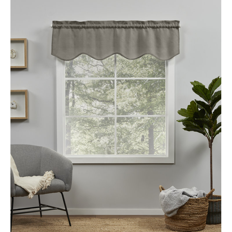 Exclusive Home Loha Light Filtering Rod Pocket Scalloped Valance, Brown