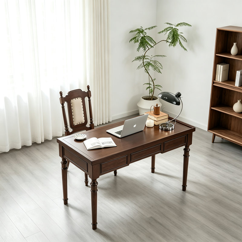 Bureau élégant en noyer massif à 3 tiroirs avec finitions en zinc et laiton, 31.5" H x 55.1" W x 27.6" D