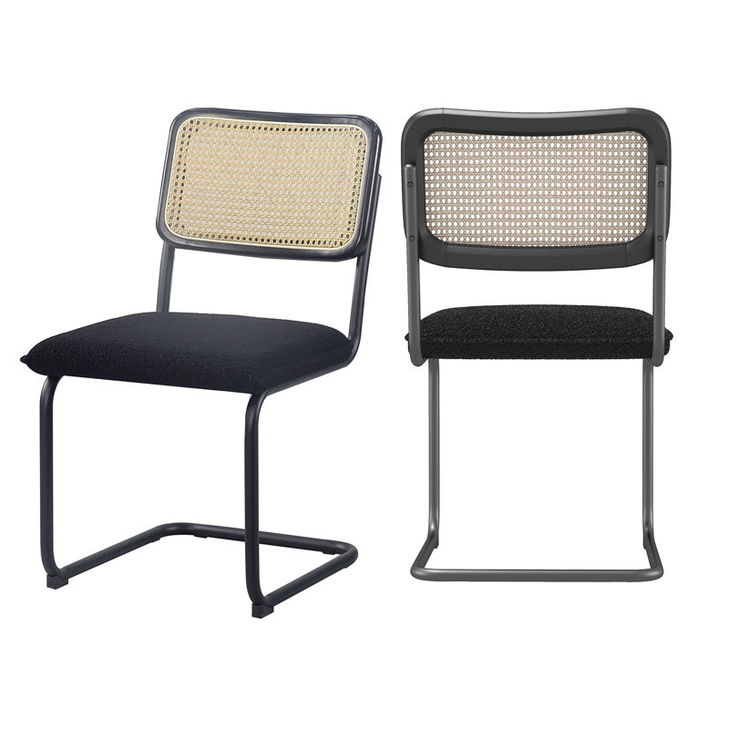 Chaise d'appoint à dossier noir Reatha