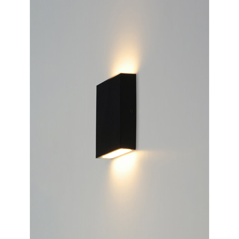 Baffour LED Wall Light, Black