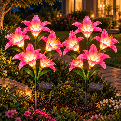 Lampes solaires de jardin en forme de lys, étanches, à tiges lumineuses chaudes, pour la décoration de votre cour ou terrasse.